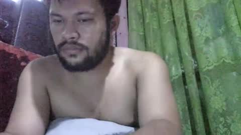 HottestPinoy32 online show from February 13, 1:26 pm