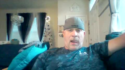 hotyummycock69 online show from November 29, 10:01 pm