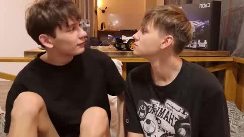 howardkottam online show from January 16, 1:58 pm