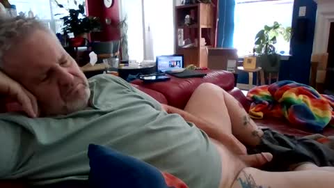 Snapshot of hrss7gc chatting on September 14, 6:21 pm hrss7gc online show from September 14, 6:21 pm