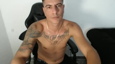 Richard14 online show from February 12, 6:36 pm