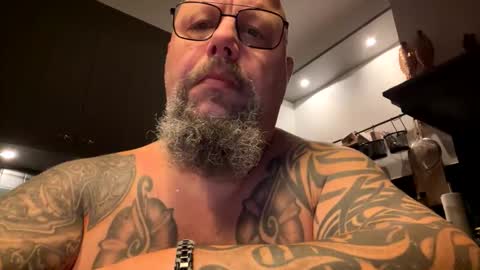 hukjisda online show from November 19, 5:18 am