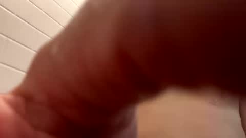 Snapshot of hung_and_horny1005 chatting on September 16, 4:57 am hung_and_horny1005 online show from September 16, 4:57 am