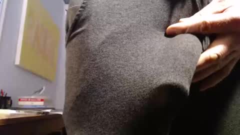 Snapshot of hung_hot_fit10 chatting on October 13, 1:06 pm Big uncut cock dripping online show from October 13, 1:06 pm