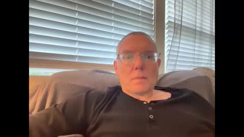 AARON online show from October 15, 3:30 pm