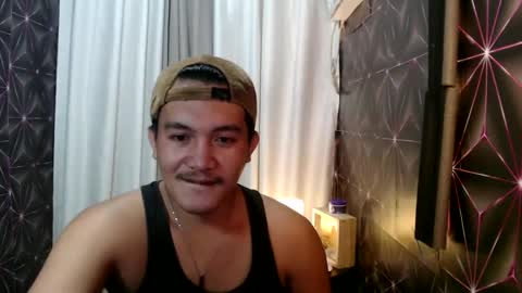 hunkylloyd online show from January 2, 4:02 pm