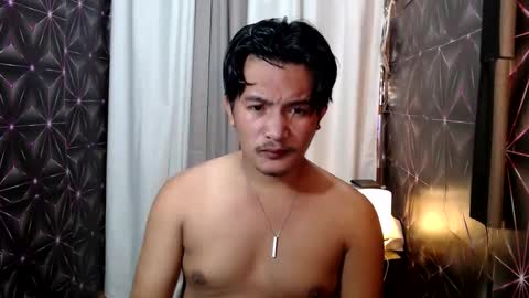 hunkylloyd online show from January 27, 4:41 am