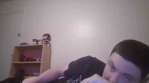 iaguy0587 online show from March 31, 4:47 am