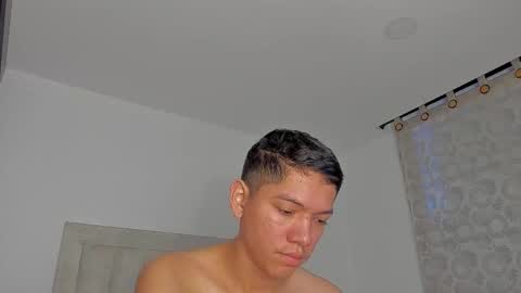 Juliiiiian online show from February 18, 11:19 am