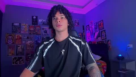 Andres online show from February 1, 10:41 pm