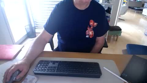 iandy12 online show from November 19, 7:08 am