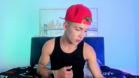 Andrew online show from January 19, 5:32 am