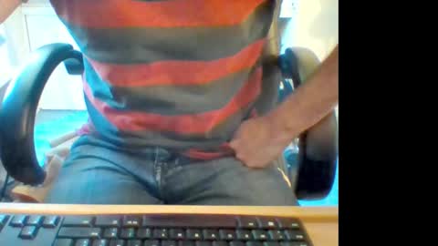 Snapshot of icumalot4you chatting on September 19, 10:37 am icumalot4you online show from September 19, 10:37 am