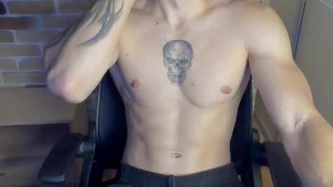 yo online show from October 3, 7:52 pm