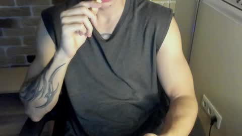 yo online show from October 13, 7:31 pm