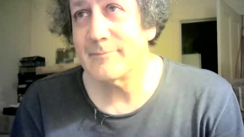 ignoredlittlestloser online show from December 31, 6:59 am