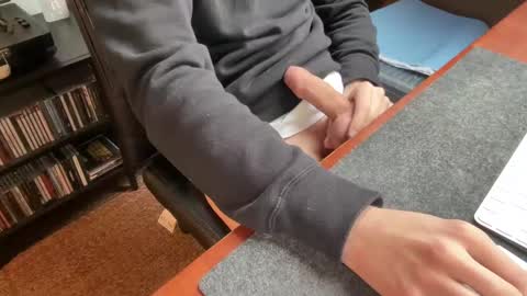 Snapshot of ijsthee chatting on December 31, 9:53 am icet online show from December 31, 9:53 am