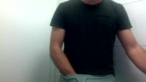 ilcaponero online show from April 26, 9:44 pm