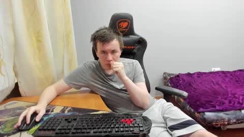 iliaskris online show from December 15, 1:57 am