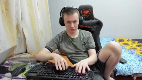 iliaskris online show from October 24, 6:31 pm