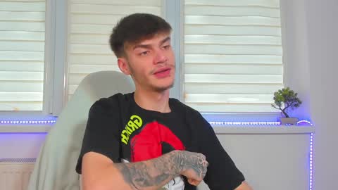 D-Illusion online show from December 20, 11:00 am