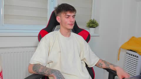 D-Illusion online show from December 15, 9:42 pm