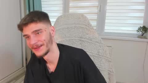 D-Illusion online show from March 7, 2:56 pm