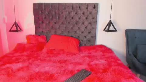 RALF online show from December 20, 7:54 pm