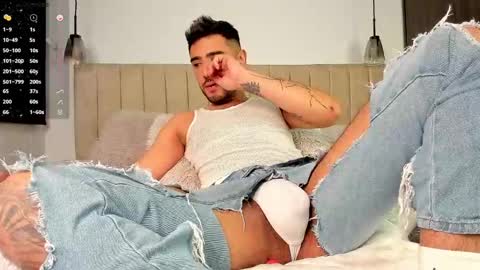 Felipe Ferrer online show from January 13, 7:54 am