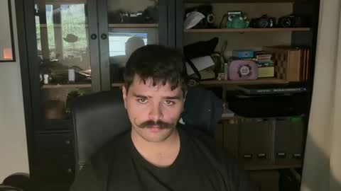 imnothuman22 online show from November 17, 2:20 pm