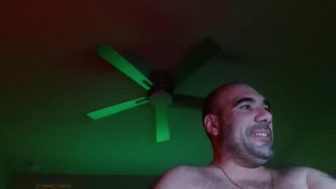 I use to be imeverythingandnothing online show from February 18, 1:32 am