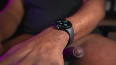 Snapshot of inchesblackuk chatting on January 25, 1:32 am Inches online show from January 25, 1:32 am