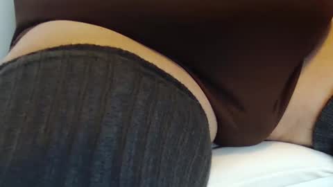 Hanging Out online show from January 22, 11:21 pm