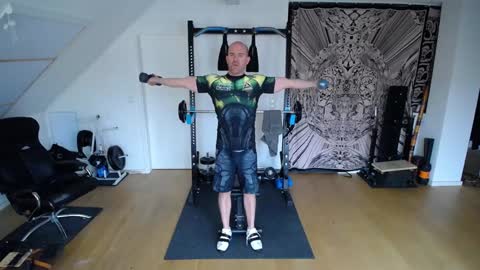 insanemaxxx online show from December 3, 10:37 am