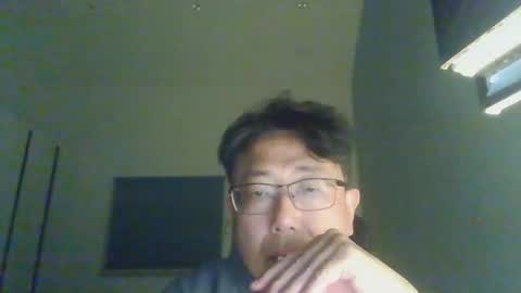 insuclee197641 online show from April 16, 3:45 pm