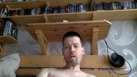 InterestedHun online show from December 4, 3:21 pm