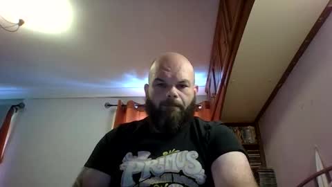 Snapshot of irishadz chatting on October 9, 12:32 pm irishadz online show from October 9, 12:32 pm