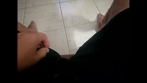 Snapshot of iscrewinutibolt chatting on February 20, 11:20 am Carlos online show from February 20, 11:20 am