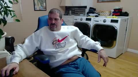 Jim online show from February 5, 9:36 am