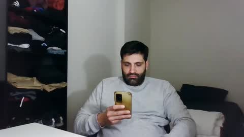 Snapshot of italianboybcn chatting on January 15, 8:30 am italianboybcn online show from January 15, 8:30 am