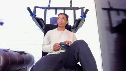 Italo Moore online show from November 10, 11:48 am