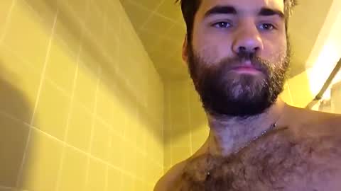 Snapshot of itsdaiton chatting on September 14, 2:19 pm Daiton online show from September 14, 2:19 pm