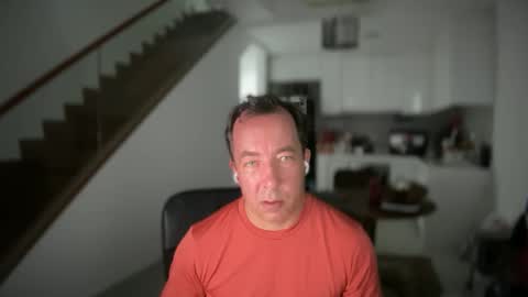 chat with me to find out online show from December 13, 7:59 am