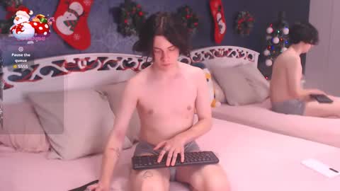 Maxim online show from December 5, 10:50 pm