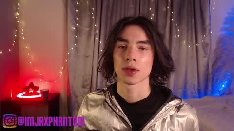 Hey im Jaxxxon check my info     online show from March 3, 6:35 am