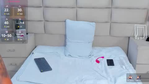 Jack White online show from March 2, 5:08 am