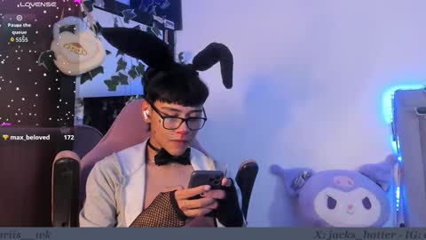 Snapshot of jacks_hotter chatting on October 31, 10:24 pm Jackson online show from October 31, 10:24 pm