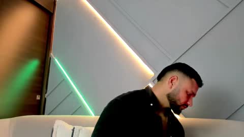 Jackson Wayne online show from March 1, 12:17 am