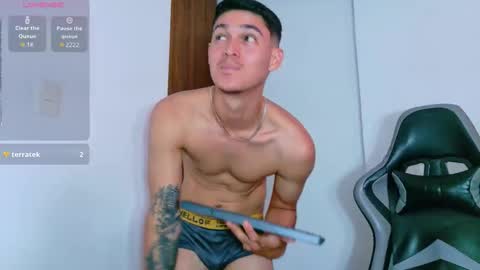 jacob_king01 online show from February 26, 5:47 pm