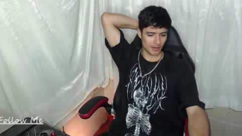 Jacobbakerr online show from December 5, 4:52 am